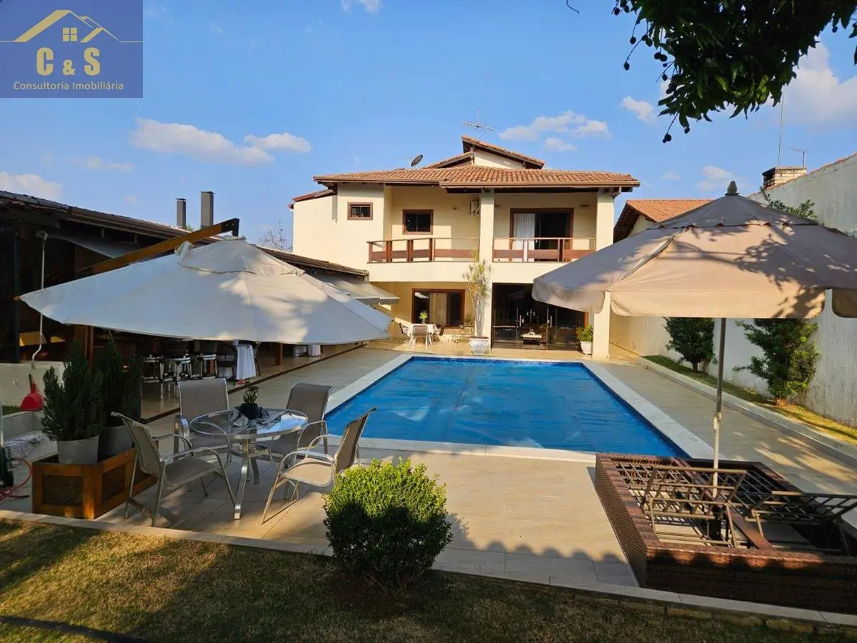 Casa Escriturada no Condomínio Estância Jardim BotânicoLocalizada em um dos mais...