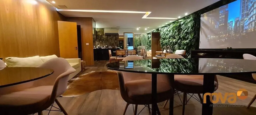 Apartamento Mobiliado com 3 quartos 1 suites no Jardim Goiás, Sala para 3 ambien...