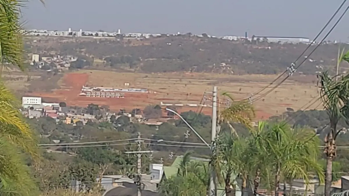 PRECIOSIDADE - LOTE ESCRITURADO 1000M2 OUVO VERMELHO II COM PROJETO APROVADOSe v...