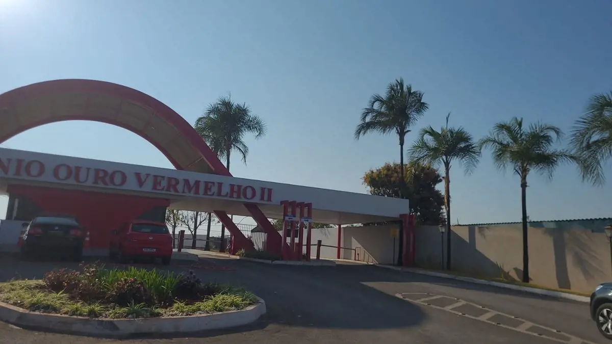 PRECIOSIDADE - LOTE ESCRITURADO 1000M2 OUVO VERMELHO II COM PROJETO APROVADOSe v...