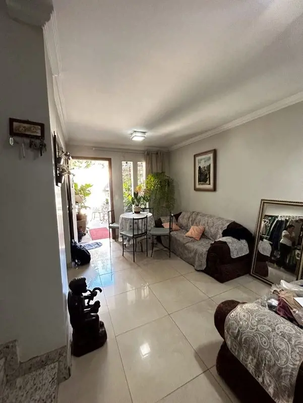 Amplo sobrado em 03 andares, com Elevador !Térreo:Sala de estar, sala de jantar,...