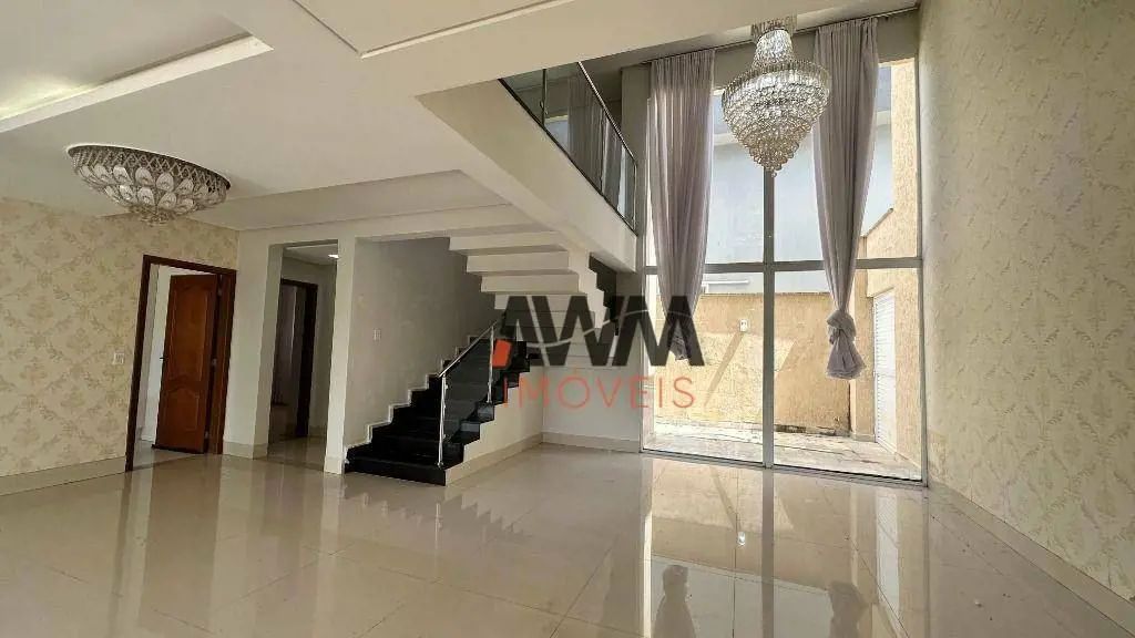 Sobrado a venda no Condomínio Jardins Verona, com 506m² de área construída, 540m...