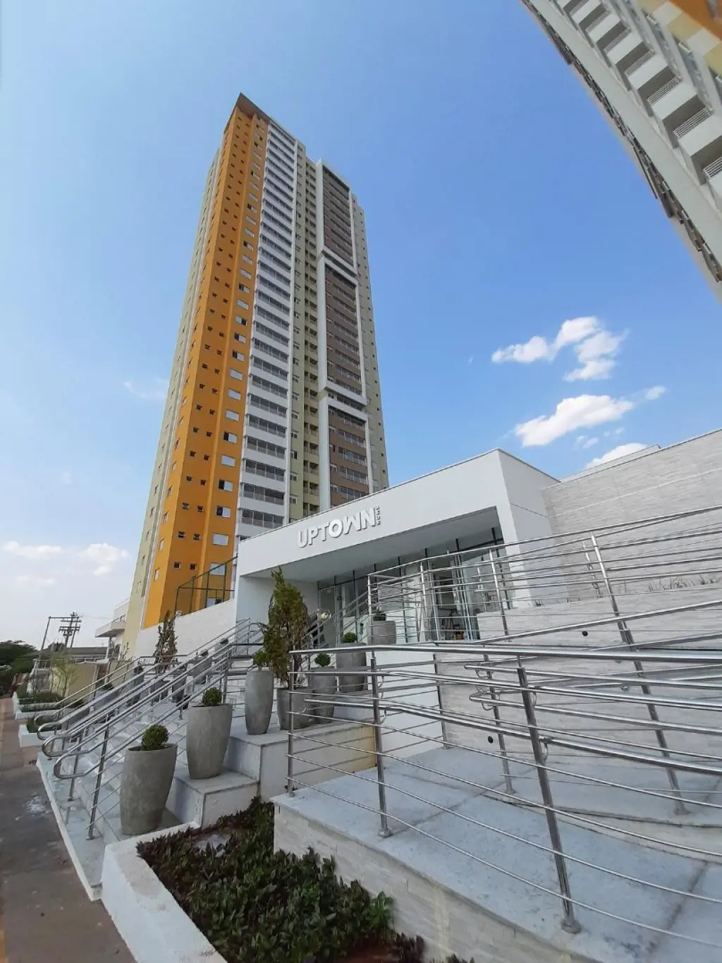 Excelente apartamento à venda no Uptown Home Jardim Europa, com 02 quartos equip...