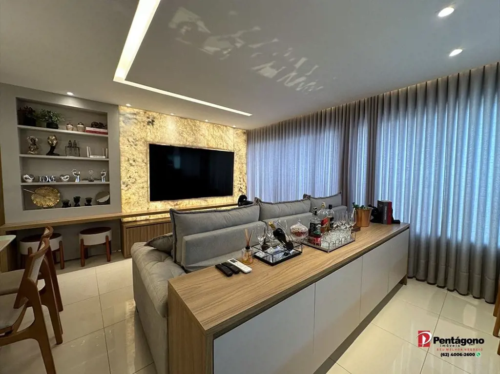 Apartamento Exclusivo à Venda - Super mobiliado e equipado, pronto para morar.Lo...