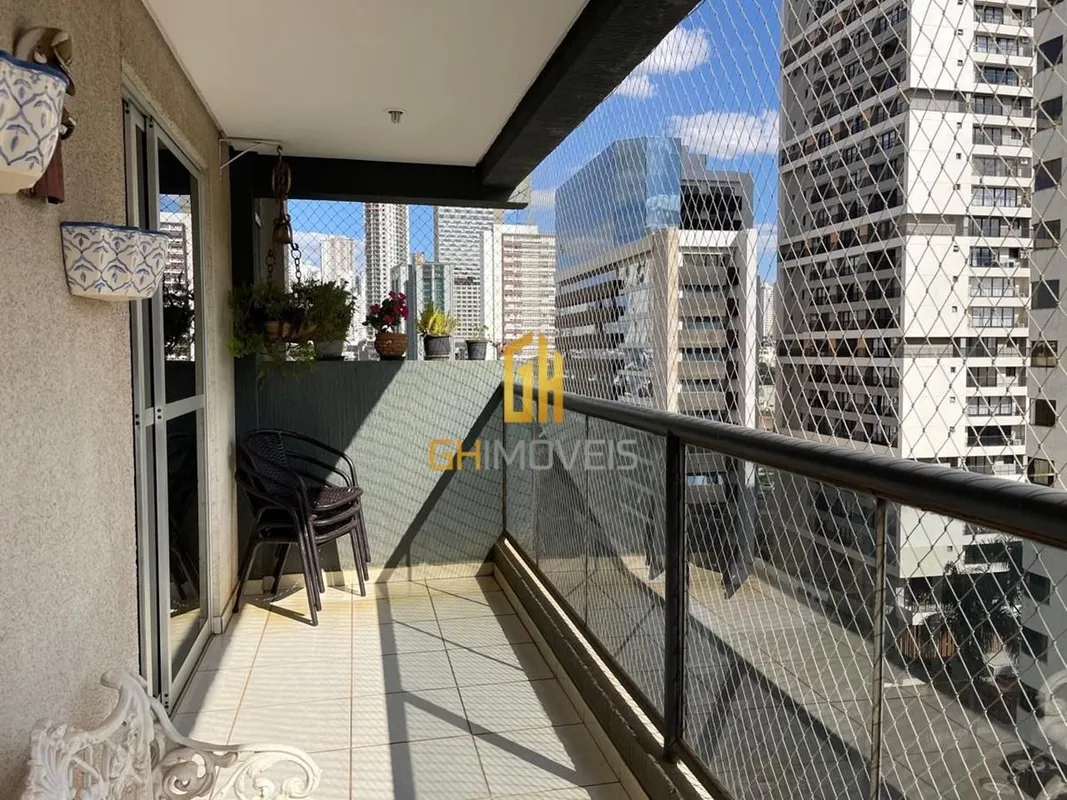 Apartamento no Setor Oeste, nas proximidades do Bosque dos Buritis, com 152,28m²...
