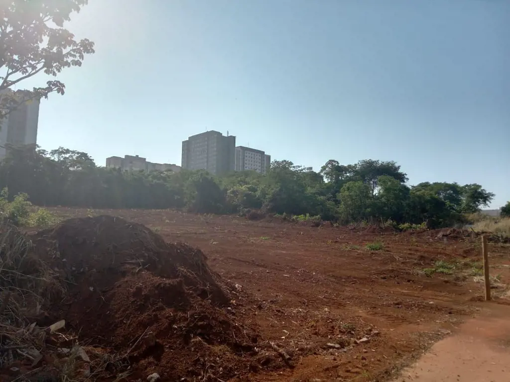 Terreno Exclusivo 2.782m² no Faiçalville: Frente ao Parque Macambira!Oportunidad...