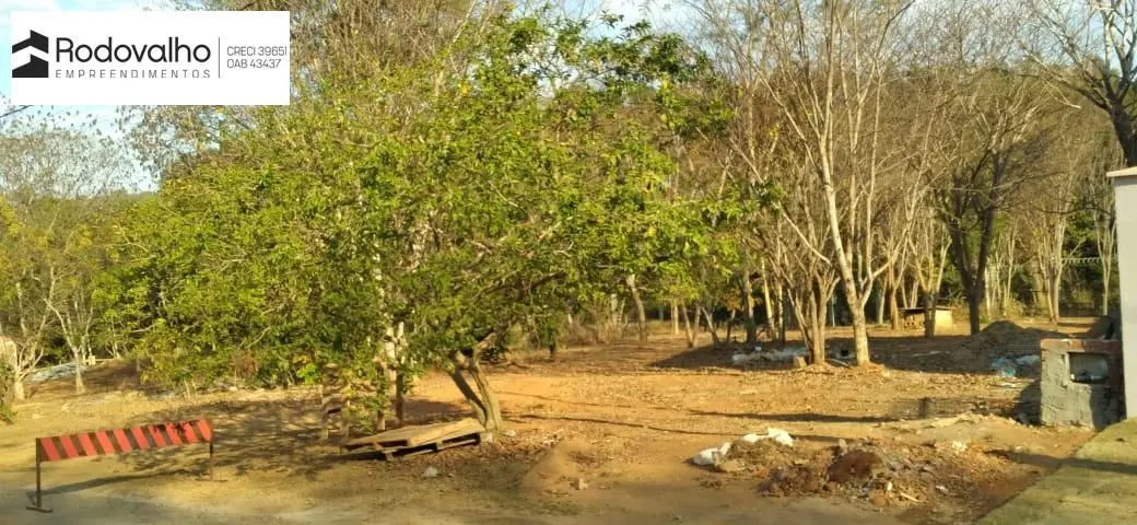 Lote plano, com 2108 m2 de area da mais pura tranquilidade, os vizinhos já estão...