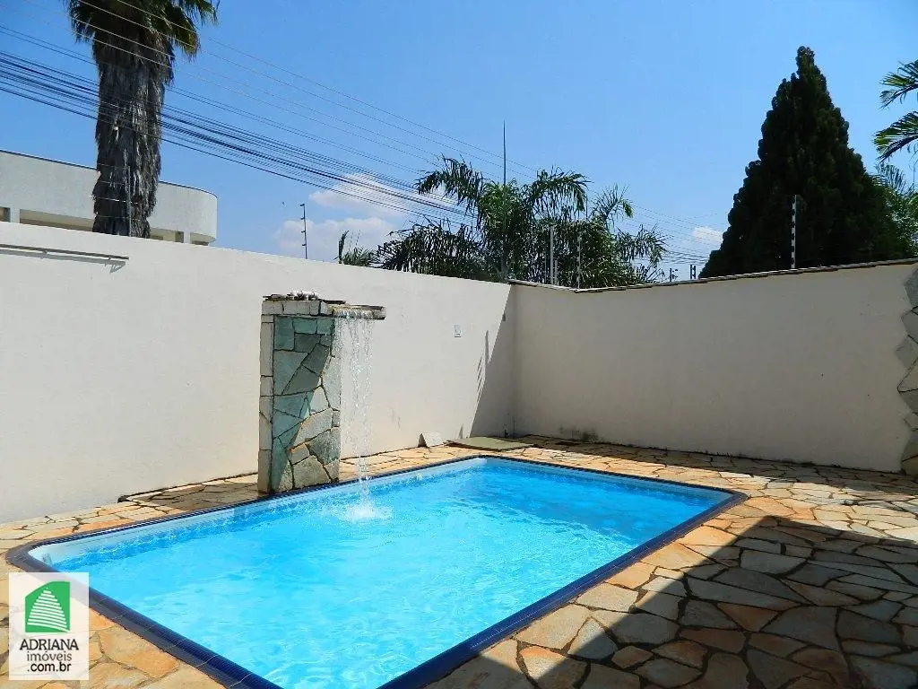 3 QUARTOS, SENDO 2 SUITES, 1 SUITE COM CLOSET, 2 SALAS AMPLAS, BANHEIRO SOCIAL, ...
