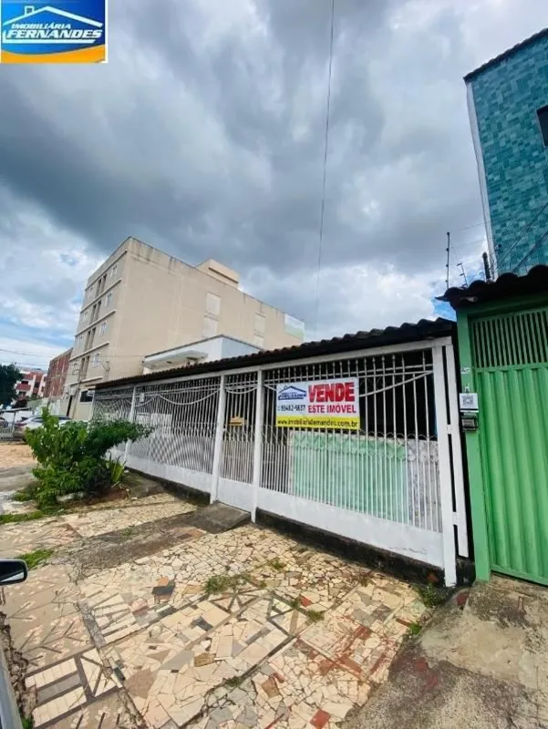 IMOBILIÁRIA FERNANDES vende excelente lote comercial medindo 312m², de frente pa...