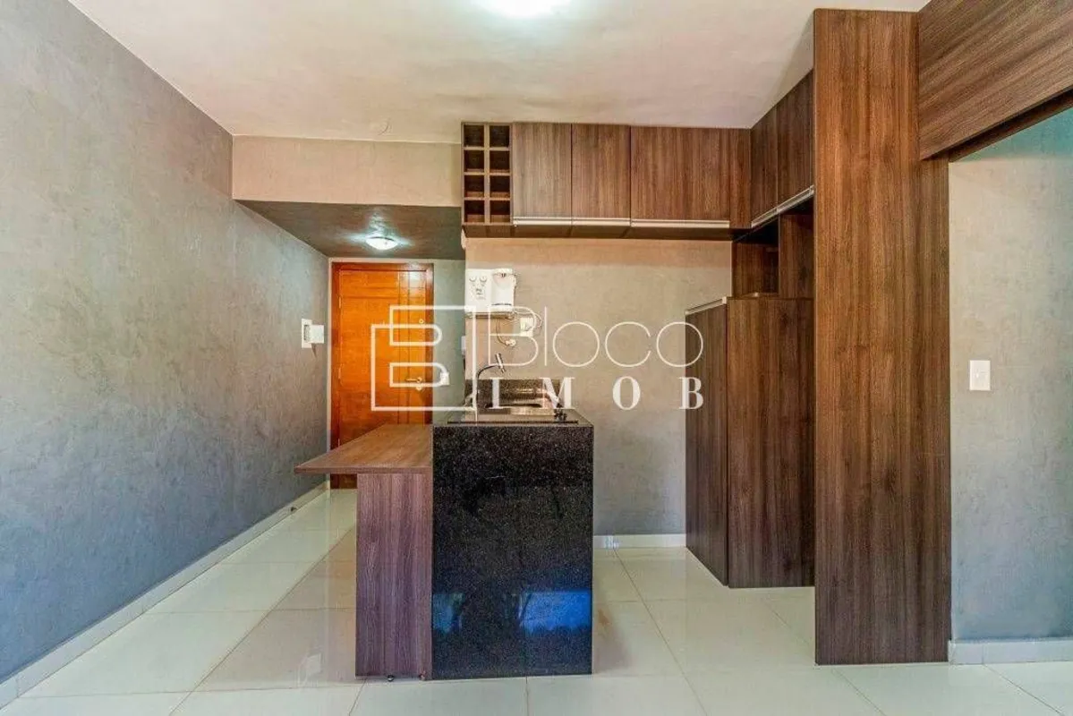 Venha se surpreender com esse apartamento na CLN 116 completamente reformado e d...