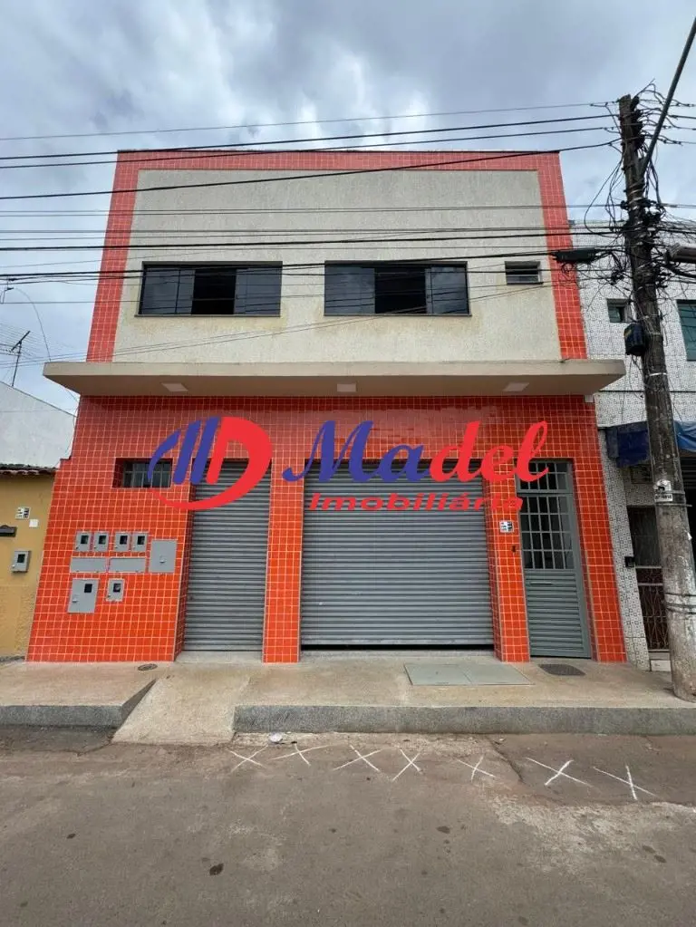 Madel Imobiliária aluga excelente loja na AR 07 conjunto 01 de Sobradinho.DESCRI...