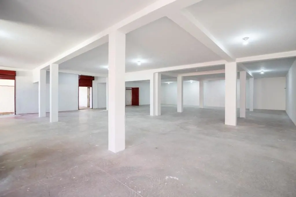 Galpão Av. São Clemente, 280m², para locação, Setor São José. Imóvel pronto para...