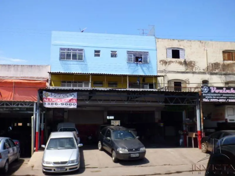 Uma excelente oportunidade de Renda no Núcleo Bandeirante!São 2 lojas com SUBSOL...