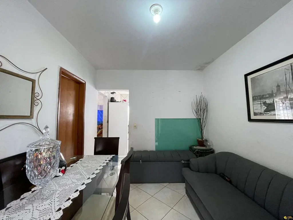 Prédio com APT 3 quartos + Loja de frente + casa de fundos. Pelo preço de um apa...