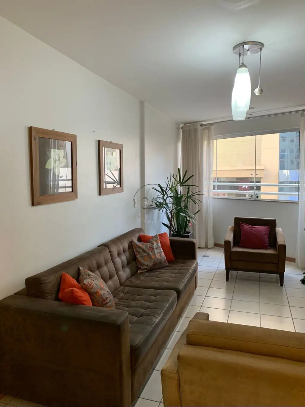 Lindo apartamento de 03 quartos com 97m² e 01 vaga de garagem cobertaApartamento...