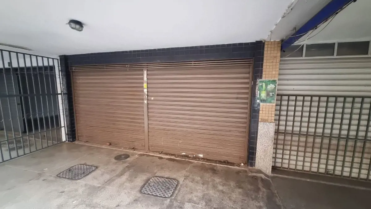 LOJA - AVENIDA DOM BOSCO - 140M²Excelente loja, com cerca de 140m², localizado n...