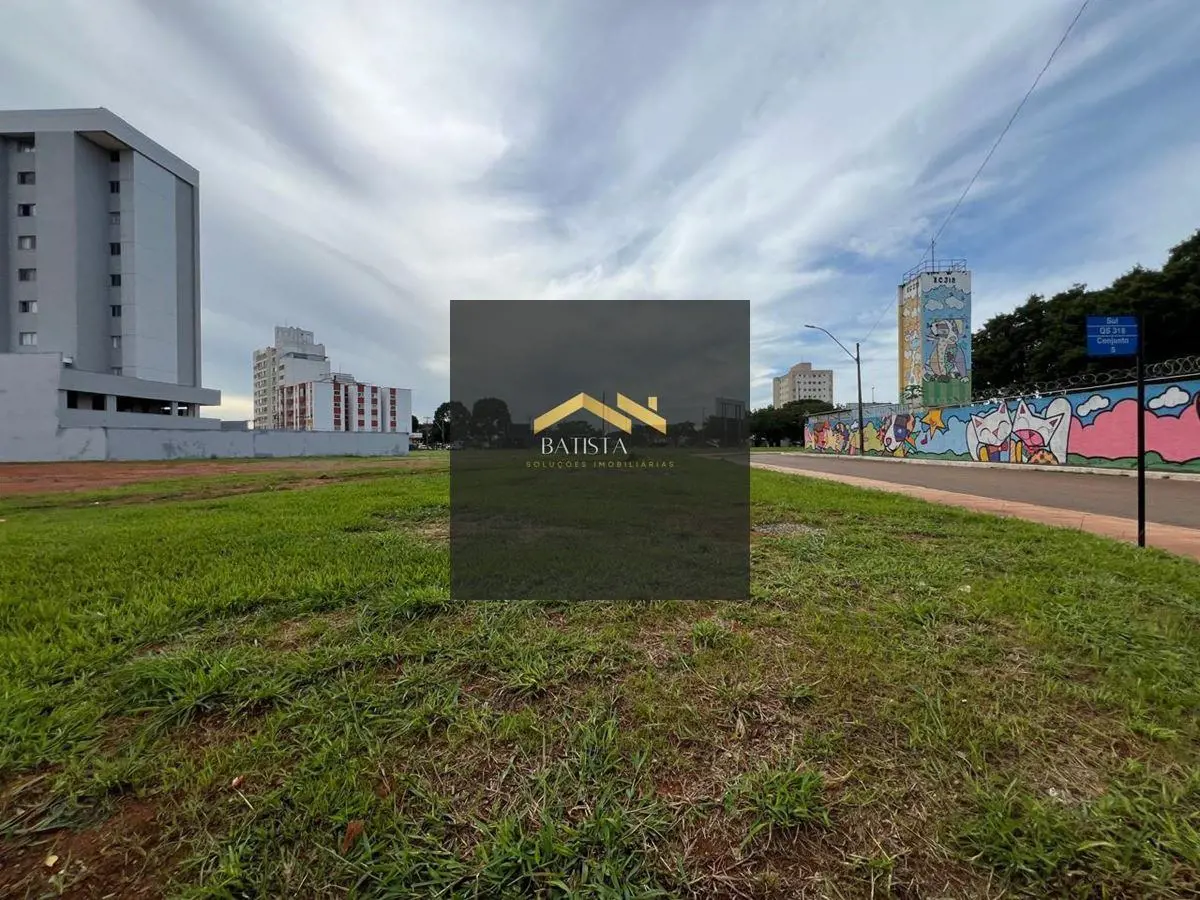 Batista Soluções Imobiliárias vende excelente lote comercial/residencial na QS 3...