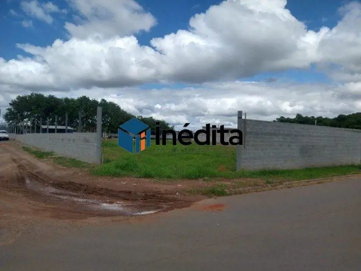 LOCALIZAÇÃO:No Setor Parque Oeste Industrial, uma região que está crescendo muit...