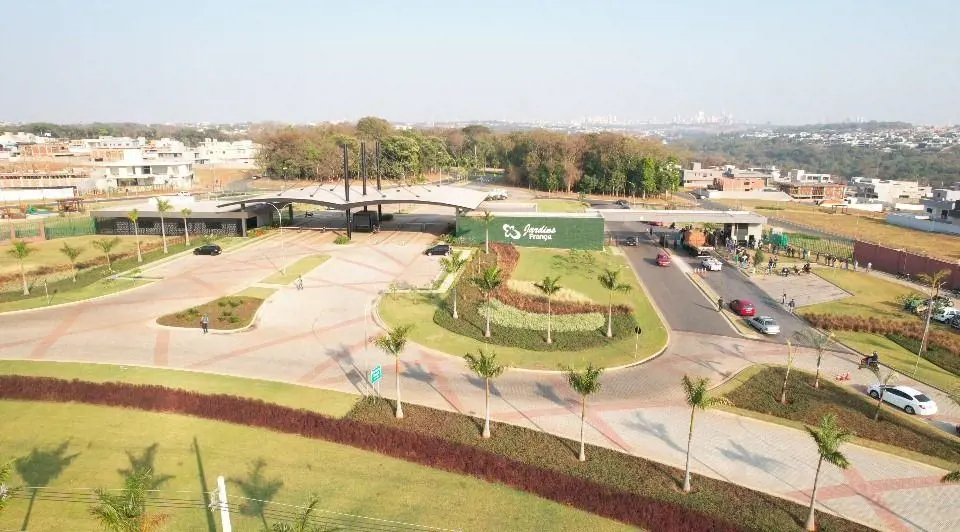 Jardins França: Lote com 405m² com localização estratégica no condomínio, com ca...