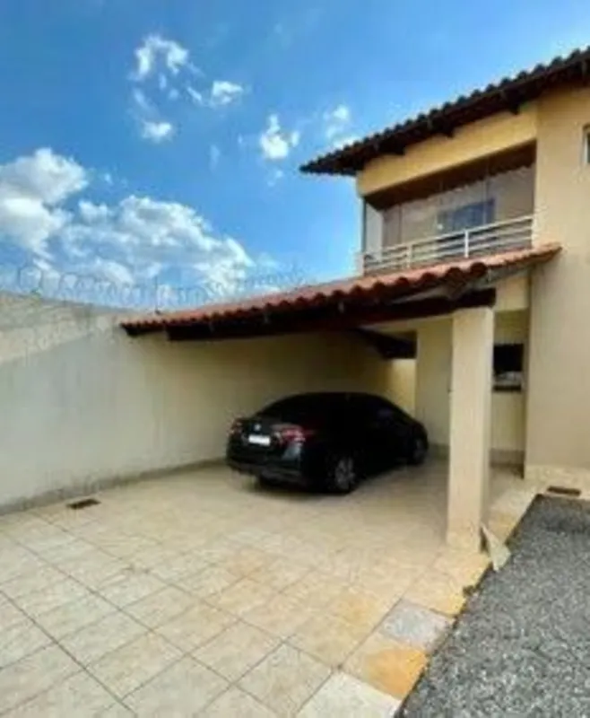 Excelente sobrado no Jardim Atlântico com 4 quartos, Lote: 295 m², Área construí...