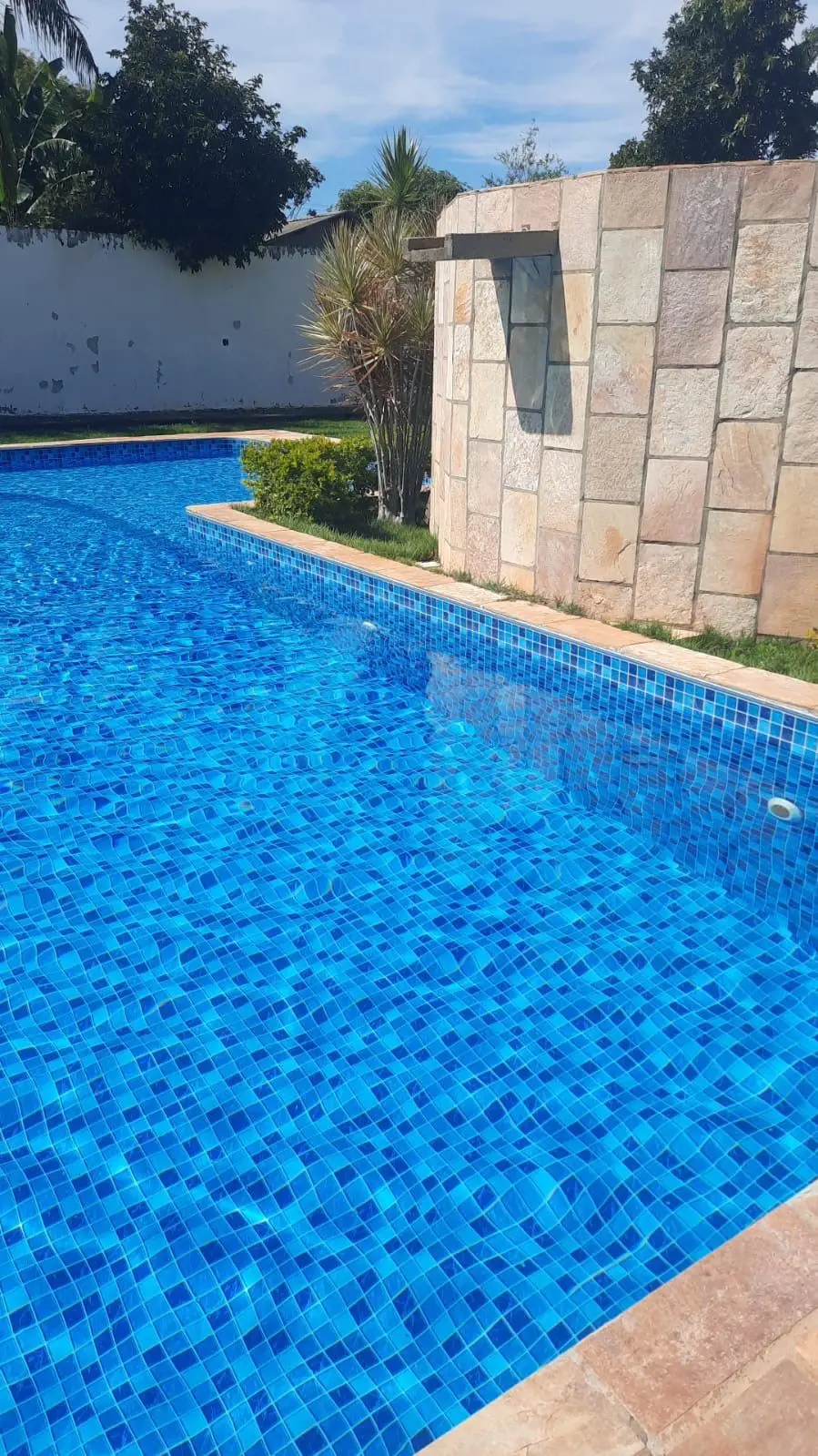 Paraíso no Rodeador - A Chácara dos Seus Sonhos!Localização PrivilegiadaA apenas...