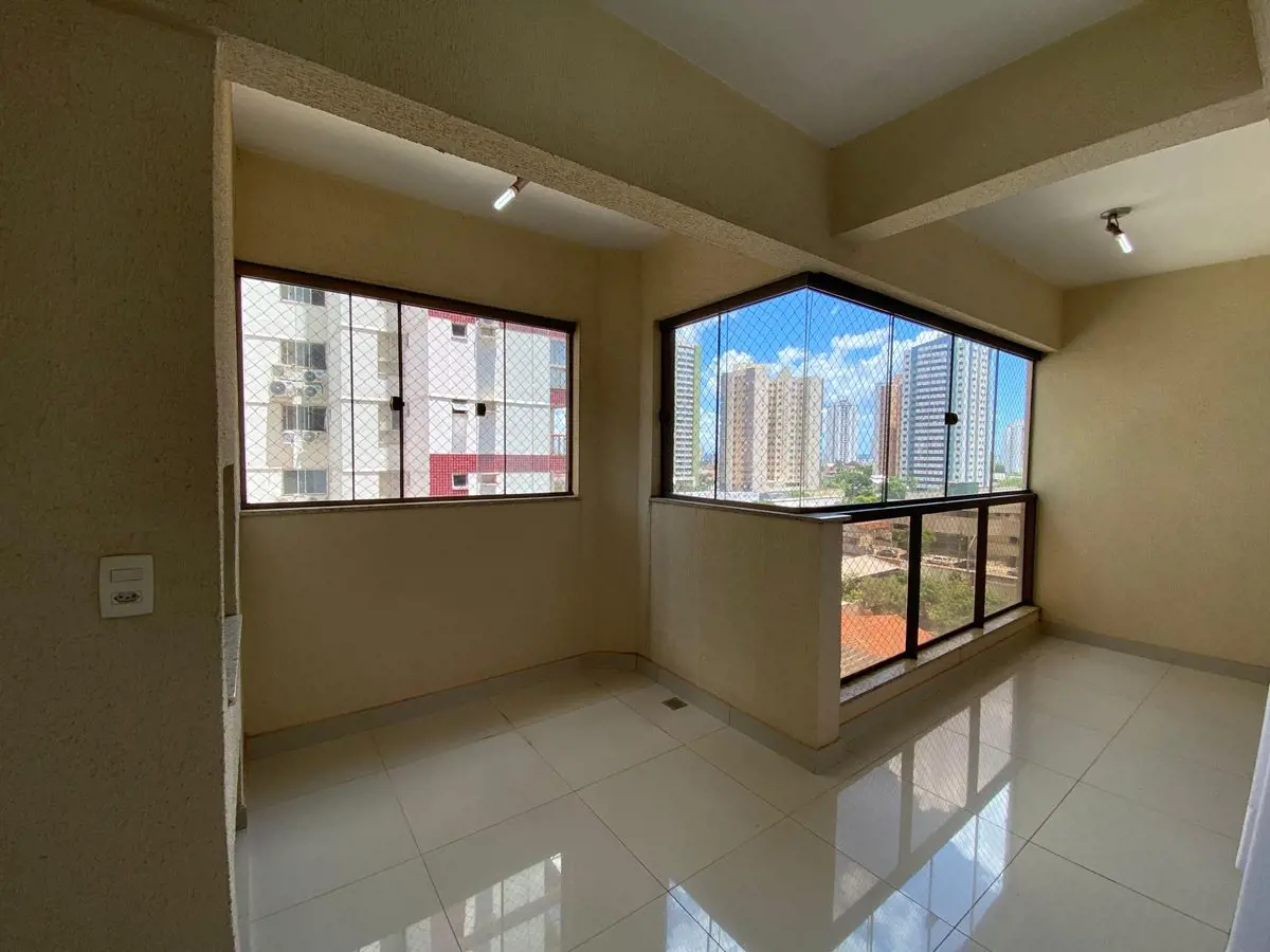 *Apartamento no Setor Bueno*144 metros04 quartos sendo 2 suítes LavaboSala ampli...