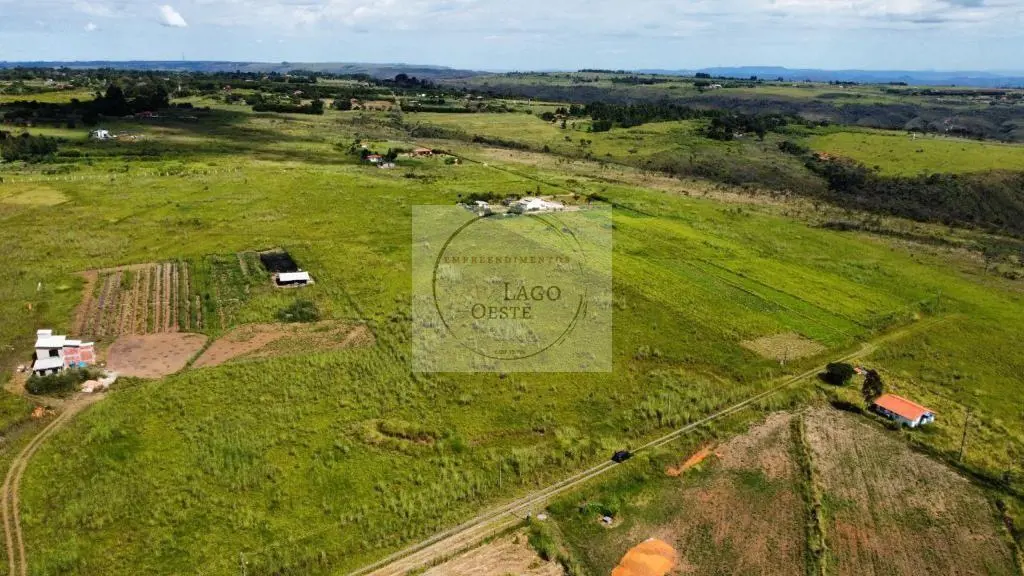 CHÁCARA COM VISTA PARA O VALEÓtima Chácara no Lago Oeste, toda plana, cercada e ...