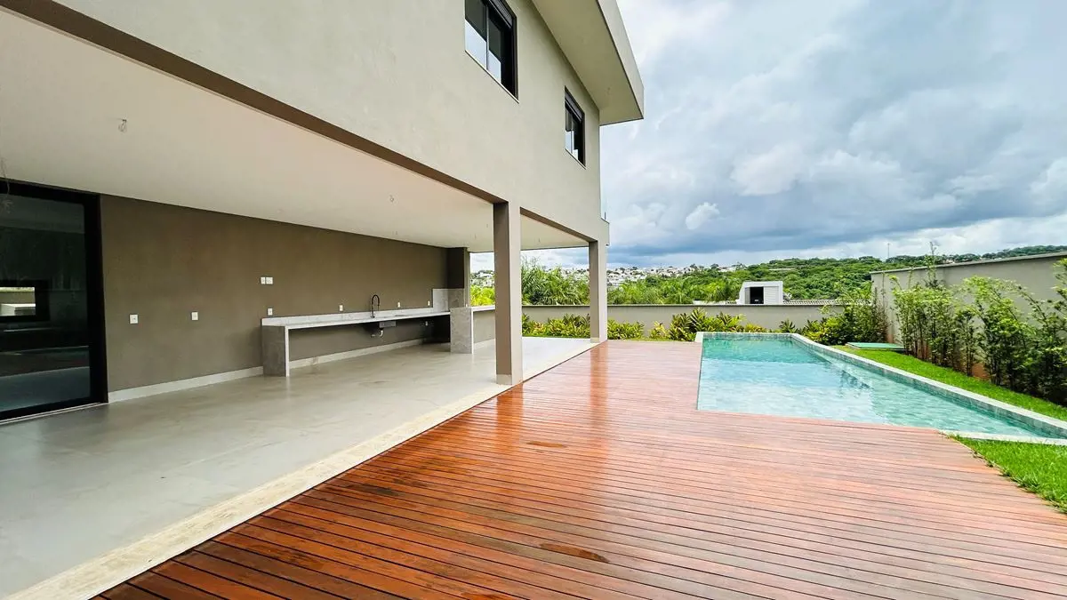 SOBRADO ALPHAVILLE GOIÁS -VALOR R$ 6.500.000,00- LOTE 631,85 M2 ;-ÁREA CONSTRUÍD...