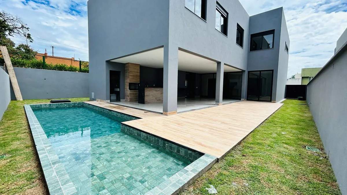  SOBRADO ALPHAVILLE ARAGUAIA IMÓVEL DE ESQUINA-VALOR R$ 4.500.000,00- LOTE 501,8...