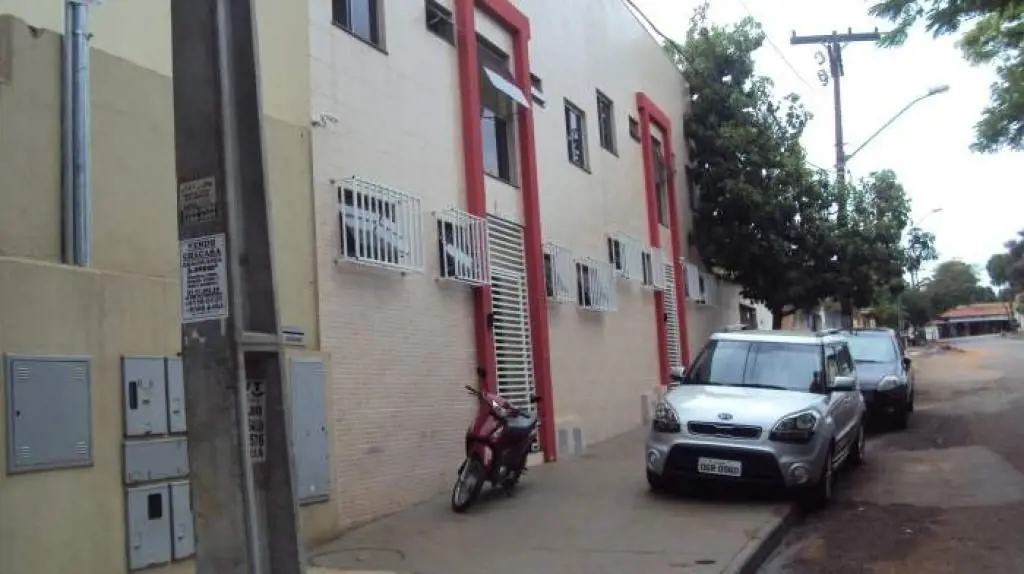 Prédio Novo com 24 kitnets, sendo 12 no térreo e 12 no 1 pavimento, Todas as kit...