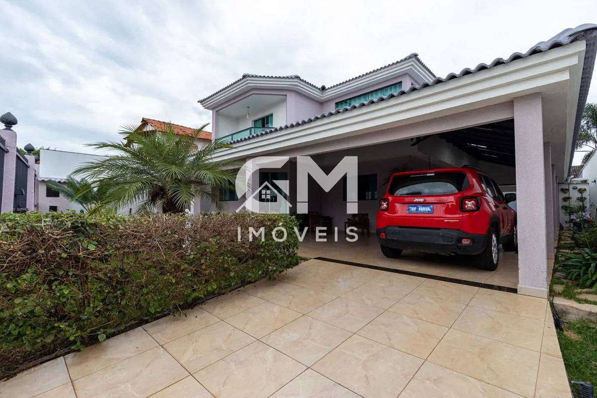 CASA CONDOMINIO PARQUE COLORADO NÃO ACEITA FINANCIAMENTO Área total: 453,50 m²Ár...