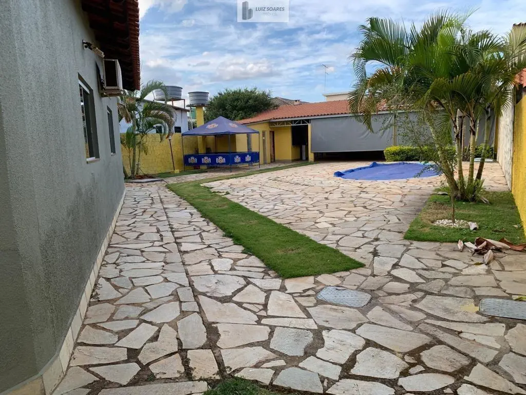 CONDOMÍNIO FECHADO - RESIDENCIAL ESPERANÇAAVENIDA JKLOCALIZAÇÃO ESPETACULARCASA ...