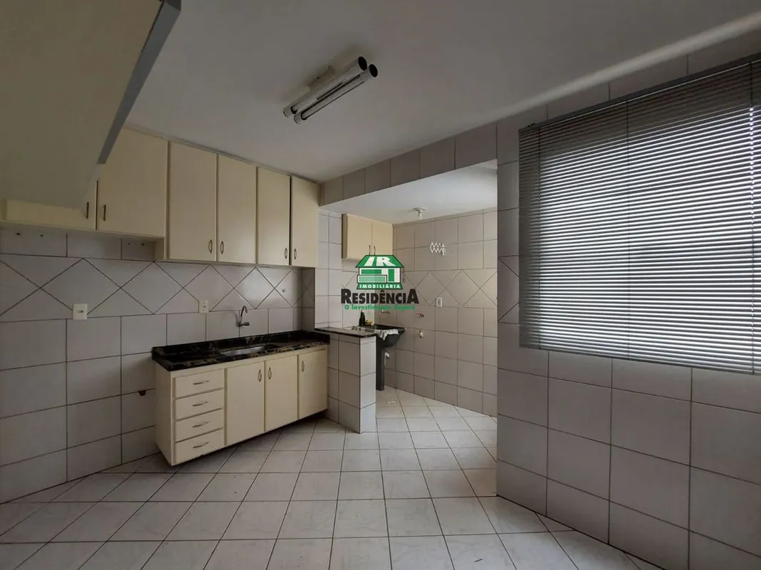 Apartamento Serra do Mar contendo:- 02 quartos sendo 01 suíte com box espelho e ...