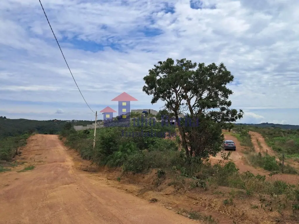 JULIO ROCHA IMOBILIÁRIA VENDE!Ótimo lote com 396m² no Mansões Serranas!LIGUE E M...