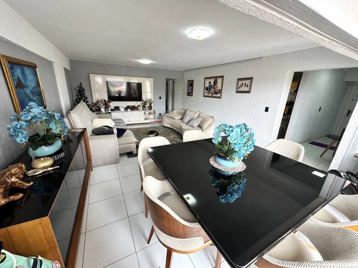 3 QUARTOS -Edifício Carmenes - Taguatinga SulCom ambientes bem distribuídos e ac...