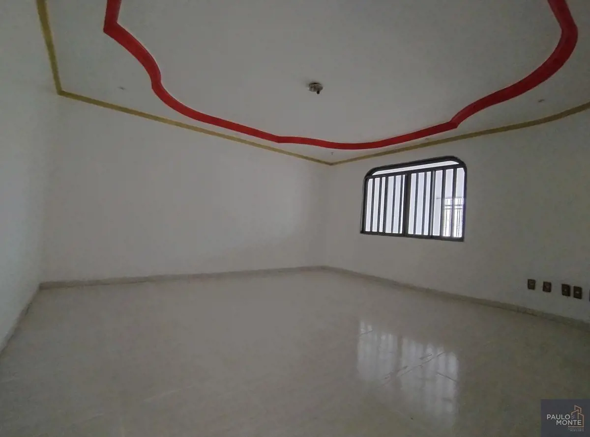 Paulo Monte vende ótima na QNE 29 próximo a Hélio Prates com as seguintes caract...