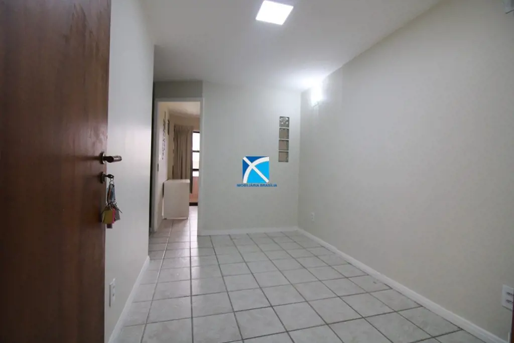 Kitinete para aluguel em Condomínio Fechado situado na SGAN 914 no Ed. Monte Car...