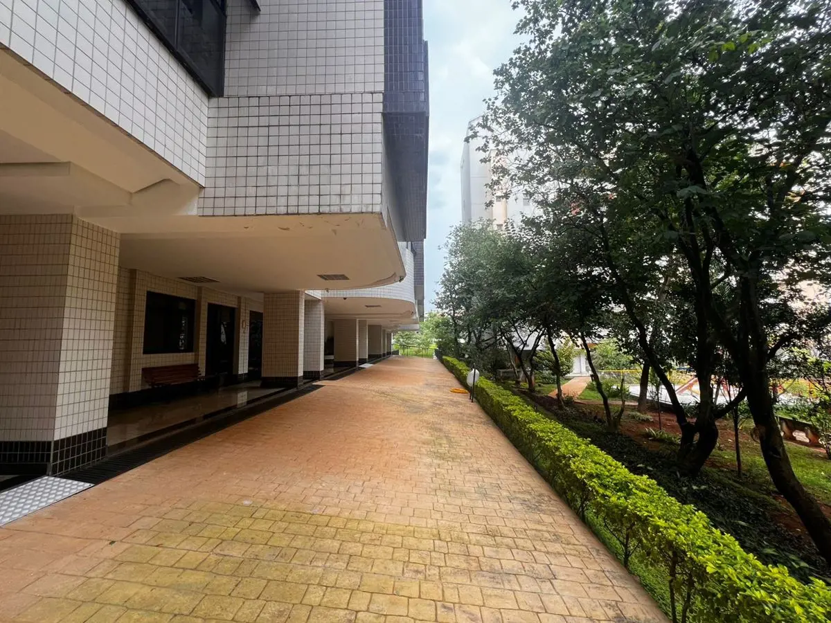 APARTAMENTO ALTO PADRÃO REFORMADO 03 QUARTOS 01 SUÍTE 02 VAGAS NASCENTESe você b...