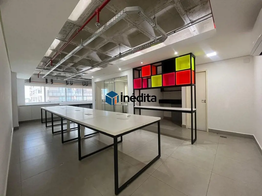 Oportunidade de sala comercial no Condomínio Walk Bueno Business Lifestyle.LOCAL...