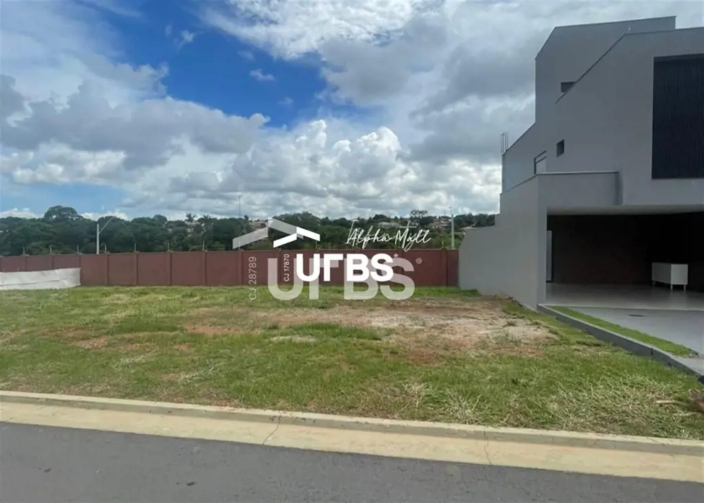 COD U-0014229 - Lote no Jardins SevilhaLote à Venda no Jardins Sevilha – 278 m² ...