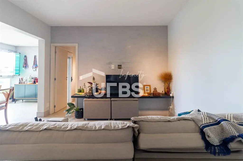COD U-0014196 - Apartamento localizado em frente o Parque Flamboyant no Jardim G...