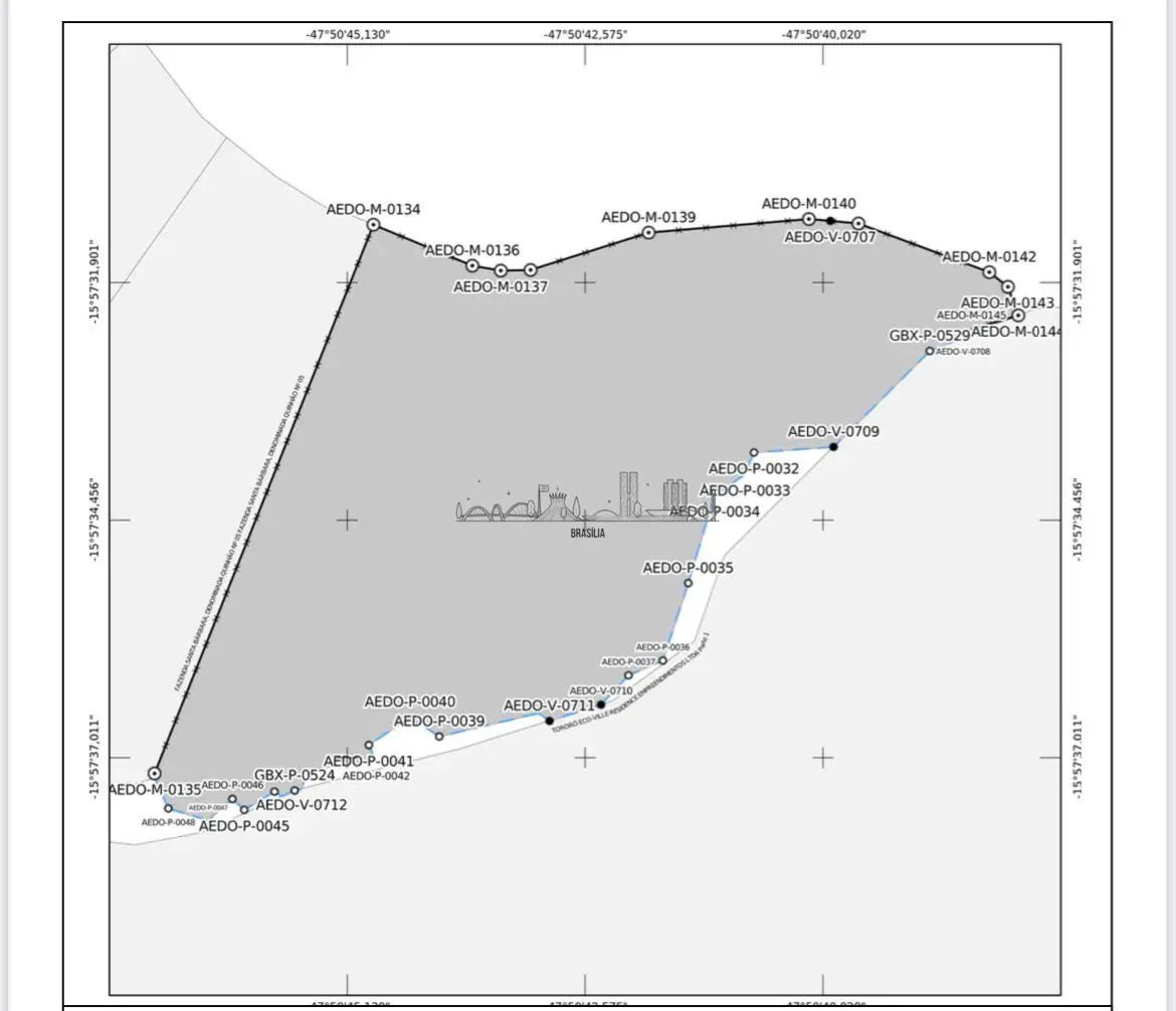 À venda terreno, ideal para construir ou investir, este terreno de 2,7 hectares ...