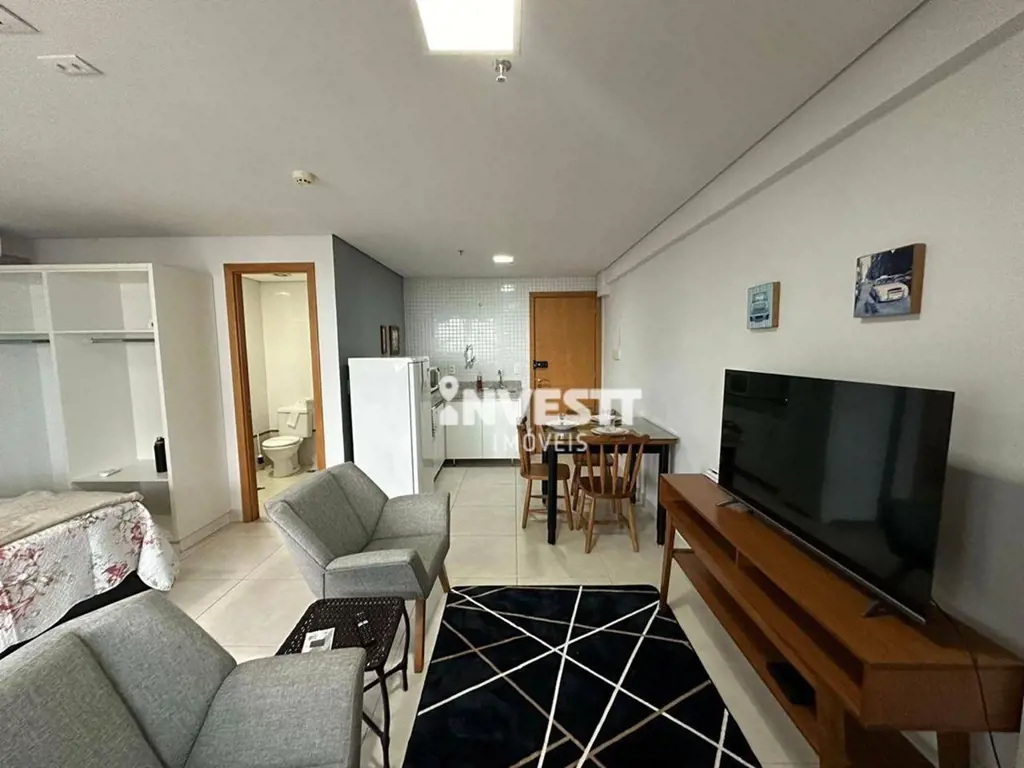 LOCALIZAÇÃO:Este apartamento está situado no bairro Jardim Goias, ao lado do mel...