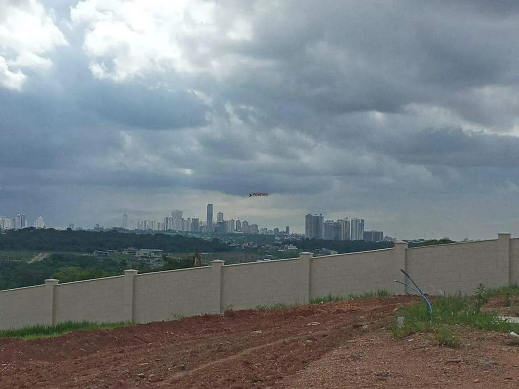 Lote Condominio Vinhas Flamboyant. QUITADO DE R$. 450.000.00 POR R$. 425.000,00L...