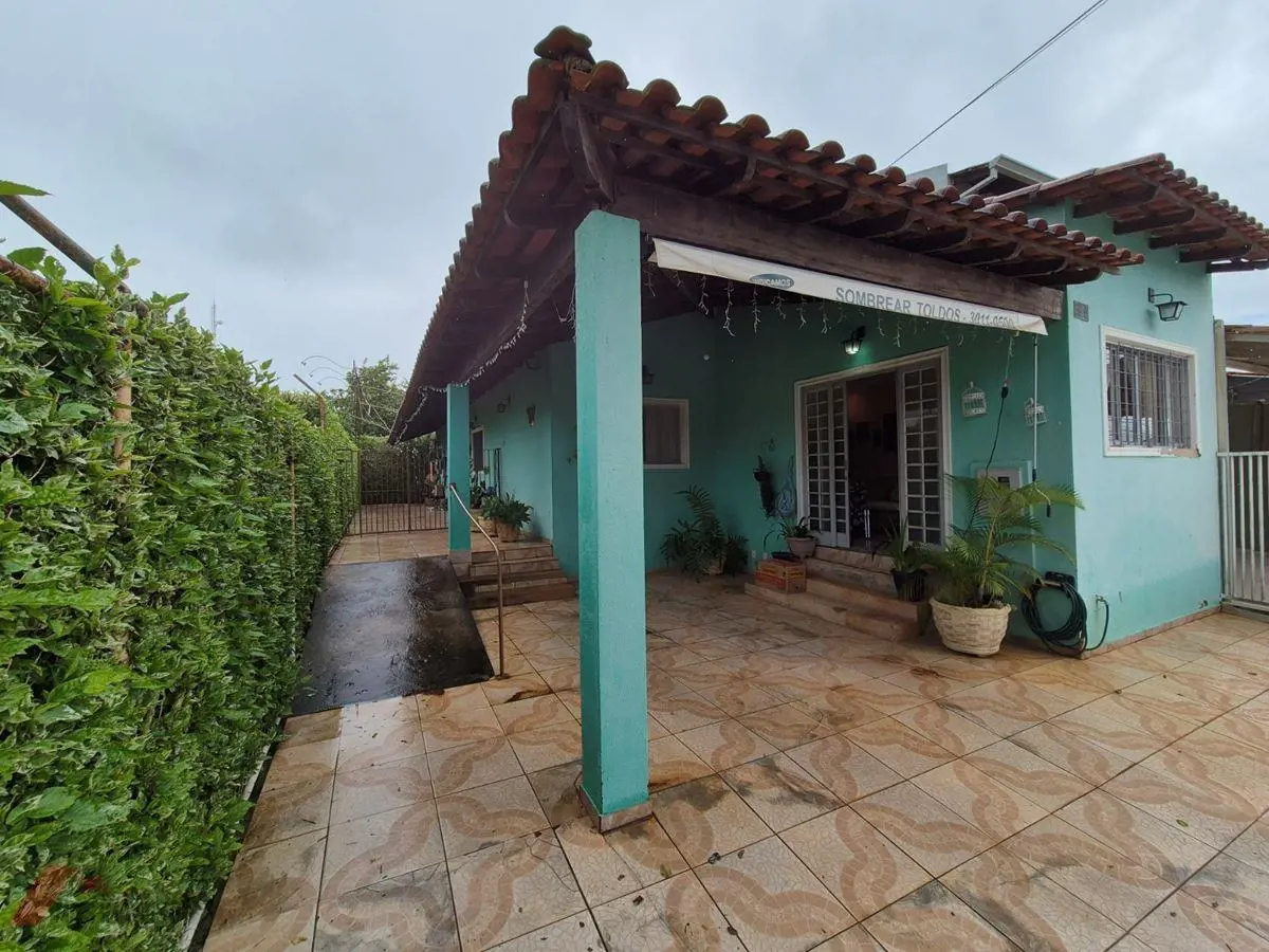4 Quartos/Suíte | 2 Vagas | Armários planejados | Terreno: 180m2 | Construção: 1...