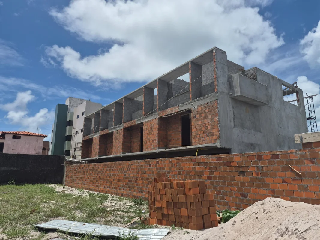 João Pessoa no Bairro de Intermarés. Prazo de entrega: julho/2026 Condomínio de ...