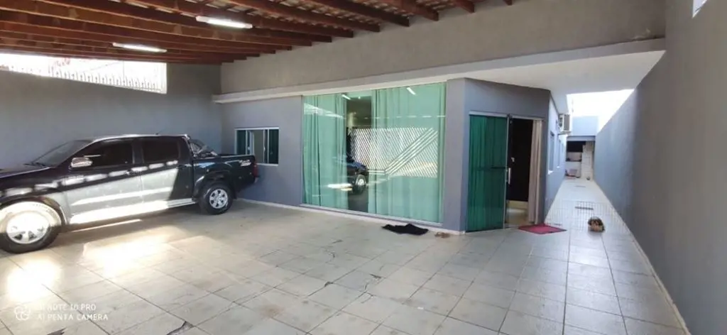 CASA PARA ALUGUEL 06 QUARTOS EM TAGUATINGA SULSituada em localização privilegiad...