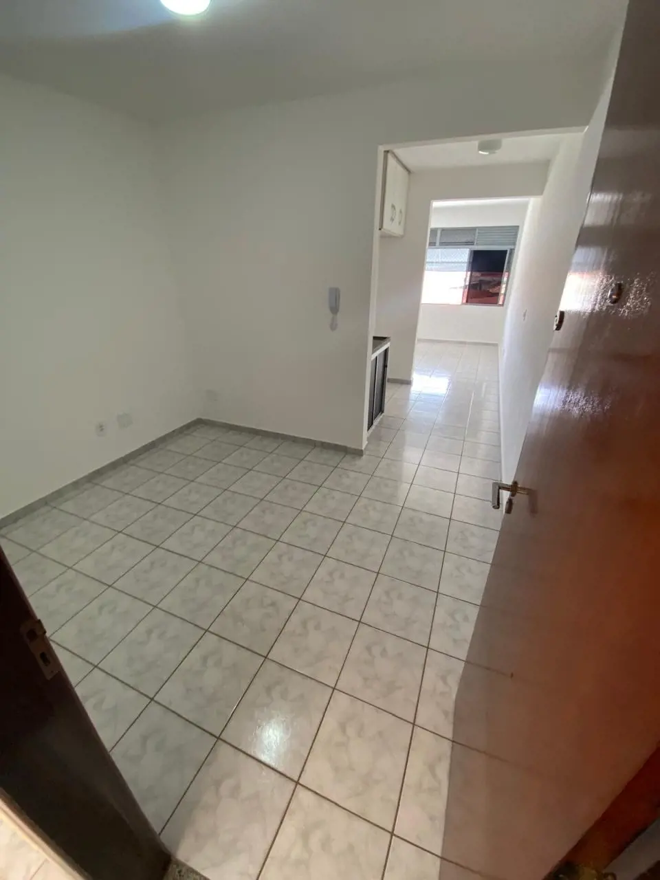 R$ 1.300,00 COM DESCONTO DE PONTUALIDADE R$ 1.200,00-Ambiente integrado-Sala-Coz...
