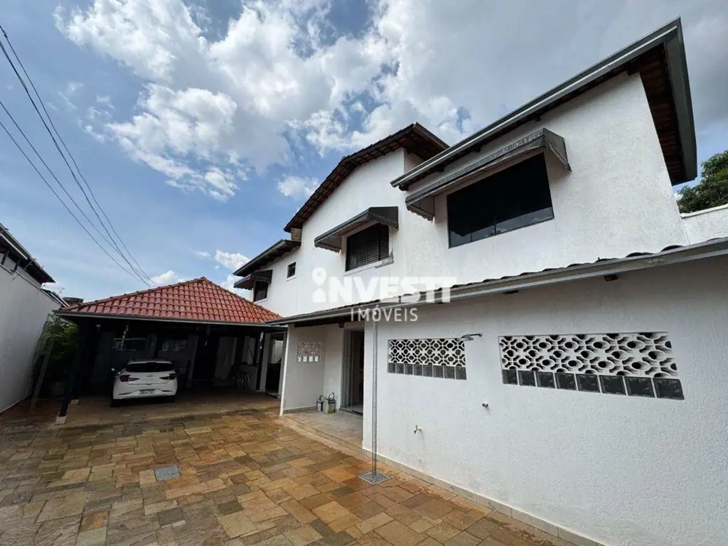 Excelente imóvel com dupla aptidão (Residencial/Comercial) no melhor local do Pa...