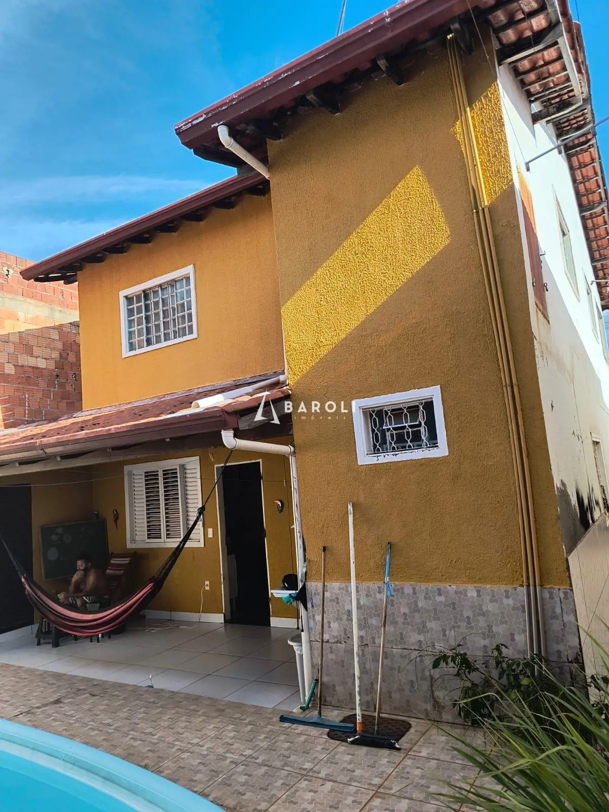 BAROLI IMÓVEIS VENDE CASA AMPLA E ACONCHEGANTE COM 2 SUÍTES EM ITAPOÃ II/DFA Bar...